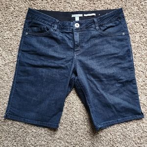 Women's Santa Buchman Slimming Bermudas